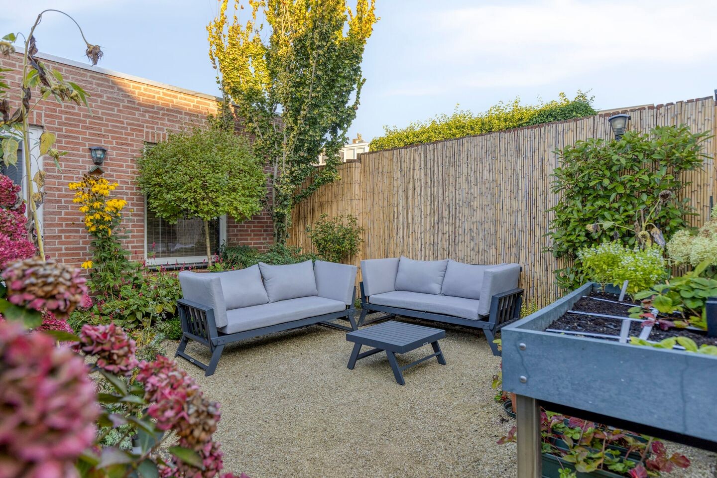 Tussenwoning te koop: Deken Sandersstraat 7, Tilburg