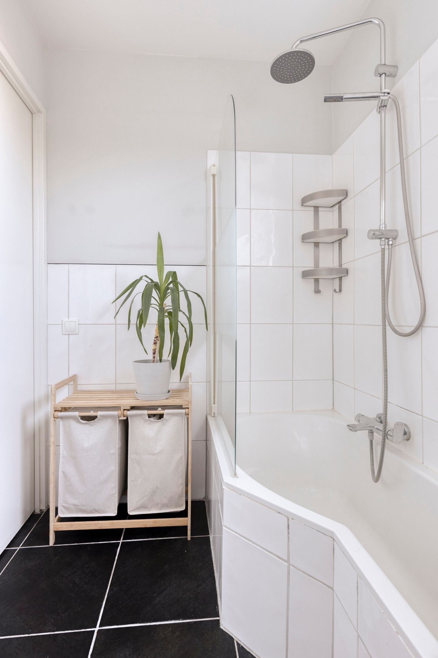 Tussenwoning te koop: Deken Sandersstraat 7, Tilburg