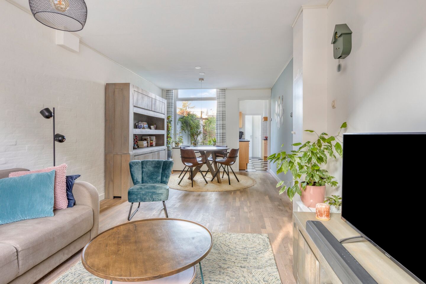 Tussenwoning te koop: Deken Sandersstraat 7, Tilburg