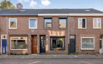 Pastoor van Beurdenstraat 61
