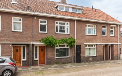 Deken Botsstraat 25