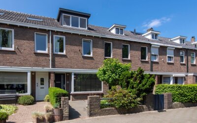 Deken Botsstraat 9