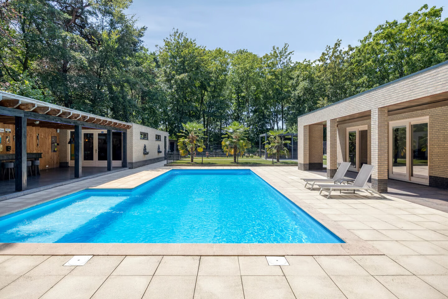 Vrijstaande woning te koop: Dongenseweg 126A, Tilburg