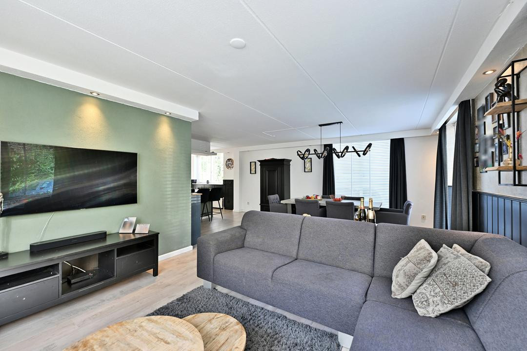 Hoekwoning te koop: Componistenlaan 3A, Tilburg