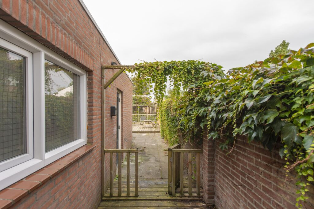 Tussenwoning te koop: Spinnerijstraat 10, Goirle