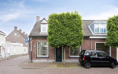 Kloosterstraat 25