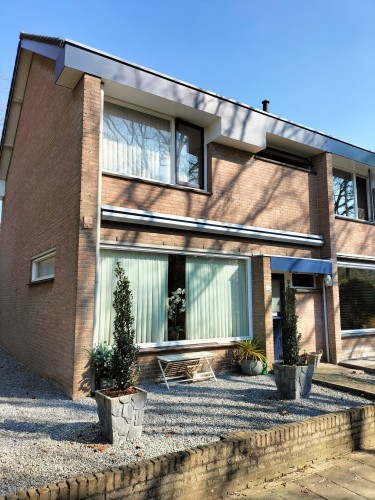 Hellenweg 1