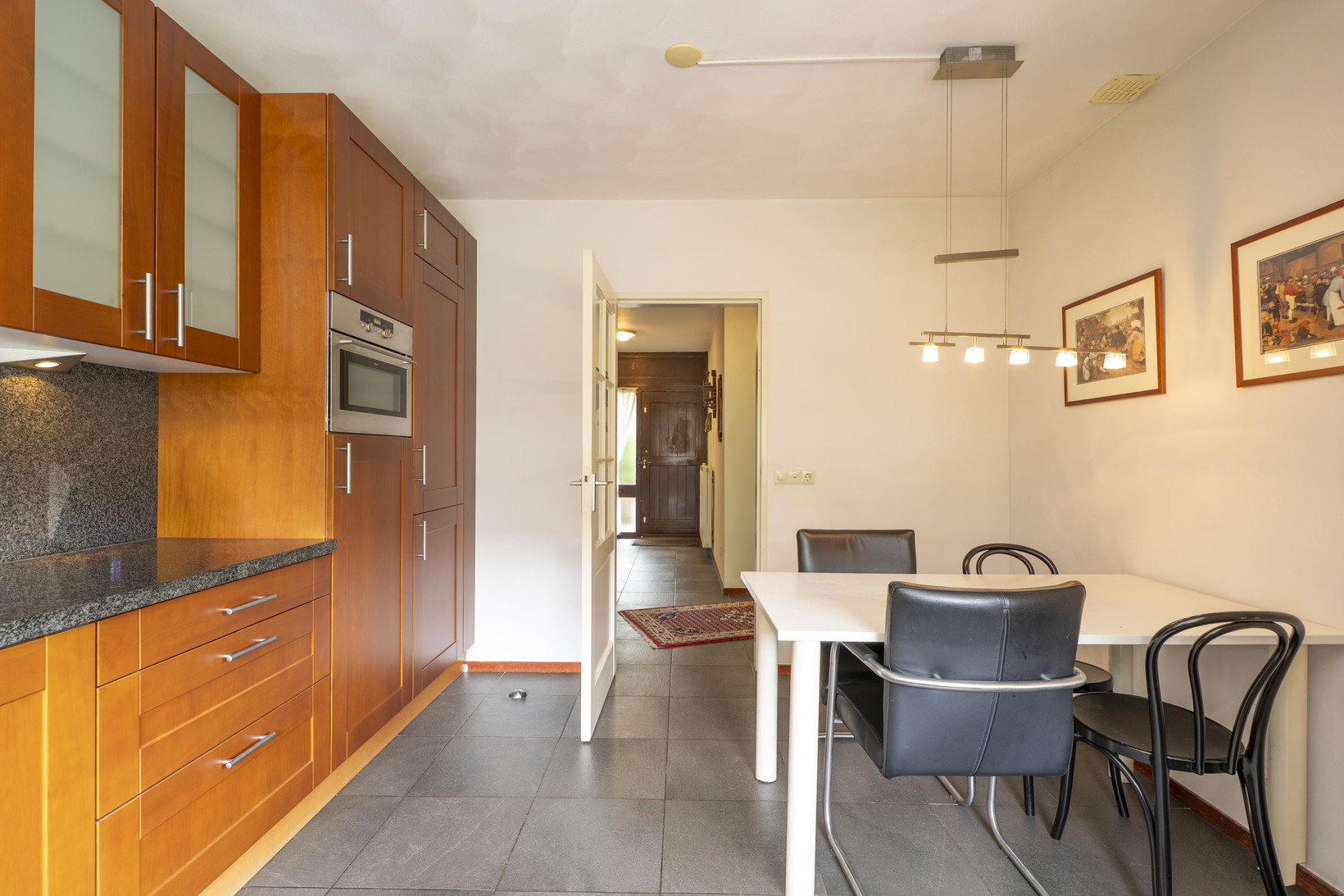 Tussenwoning te koop: Rembrandt van Rijnlaan 37, Berkel-Enschot