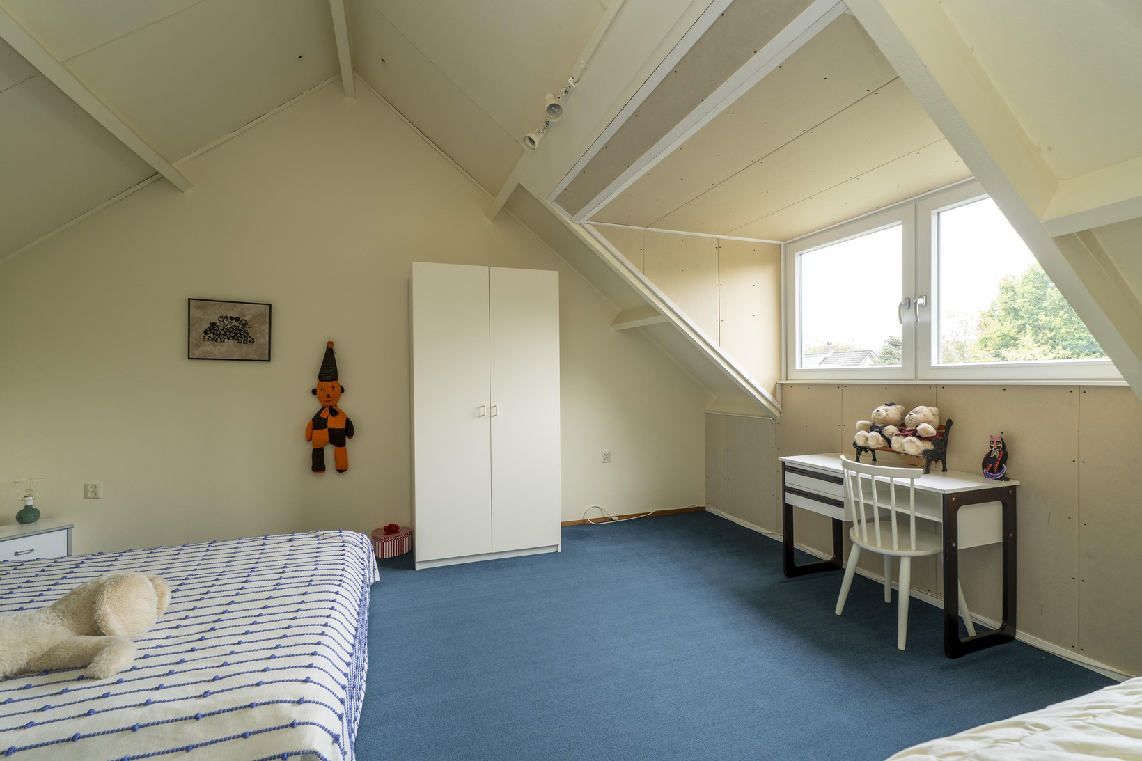 Tussenwoning te koop: Rembrandt van Rijnlaan 37, Berkel-Enschot