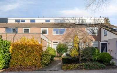 Dokter Tombrocklaan 4