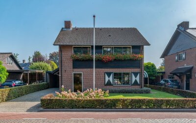Pastoor van. 1