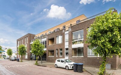 Pastoor van Beugenstraat 100