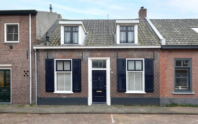 Hoogstraat 135