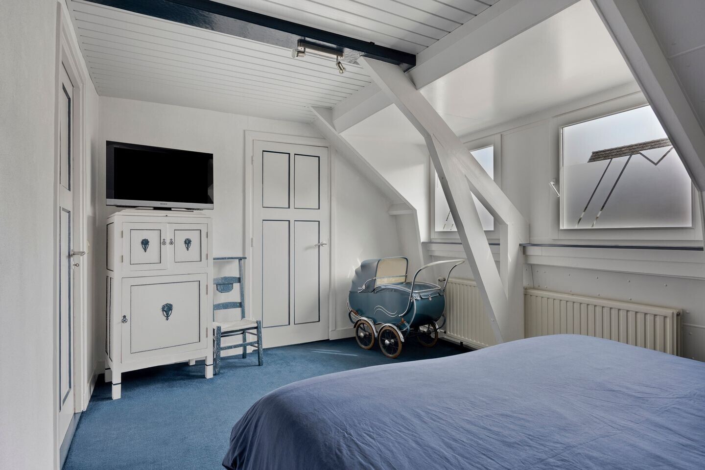 Twee-onder-één-kap te koop: Canisiusstraat 3, Oisterwijk