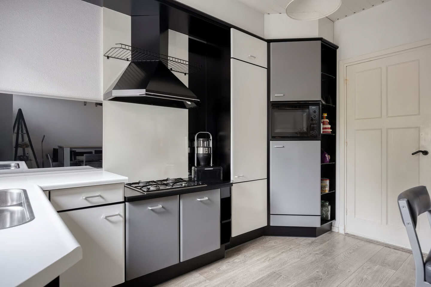 Twee-onder-één-kap te koop: Canisiusstraat 3, Oisterwijk