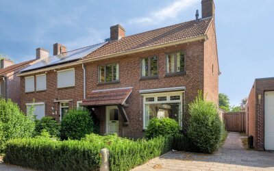 Secretaris van den Hoevelstraat 27
