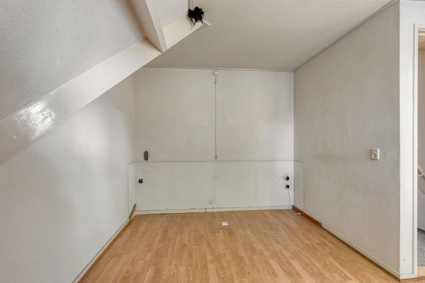 Tussenwoning te koop: Burg. Canterslaan 61, Oisterwijk