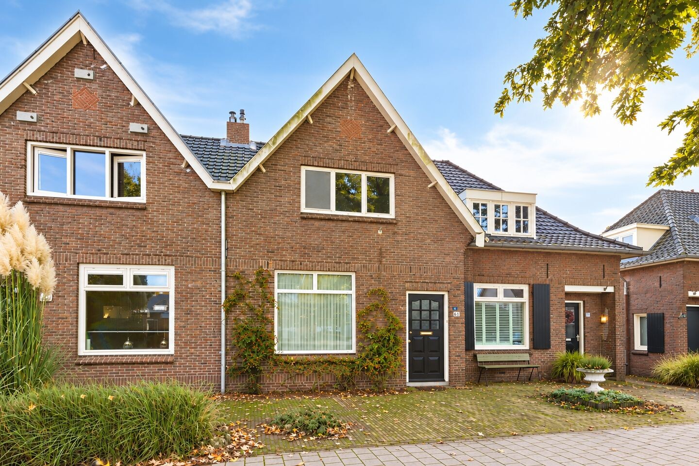 Tussenwoning te koop: Burg. Canterslaan 61, Oisterwijk