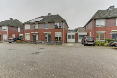 Korenschuur 46