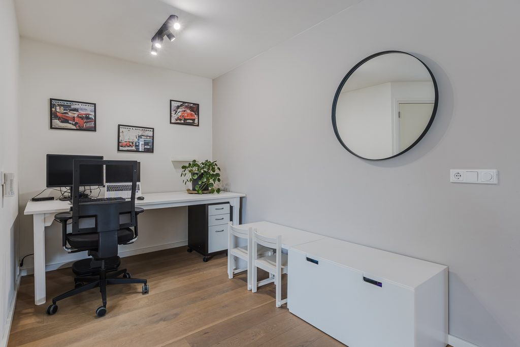 Twee-onder-één-kap te koop: Hogenackerstraat 10, Moergestel