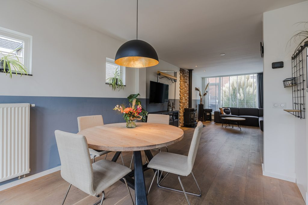 Twee-onder-één-kap te koop: Hogenackerstraat 10, Moergestel