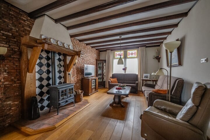 Twee-onder-één-kap te koop: Kreitenmolenstraat 182, Udenhout