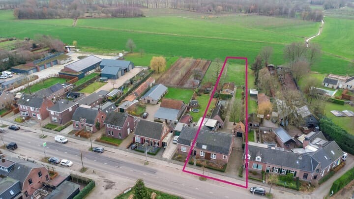 Twee-onder-één-kap te koop: Kreitenmolenstraat 182, Udenhout
