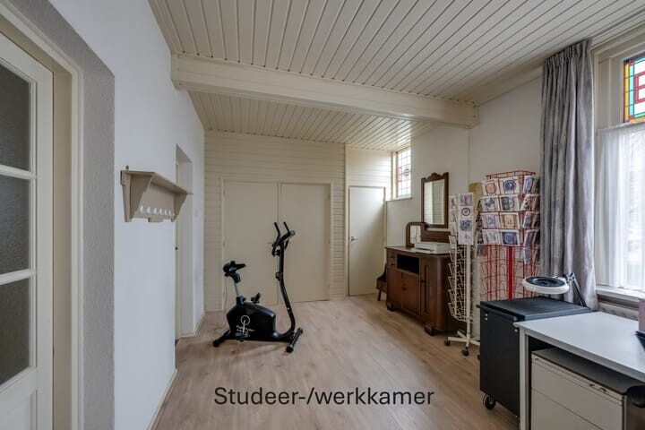 Twee-onder-één-kap te koop: Kreitenmolenstraat 182, Udenhout