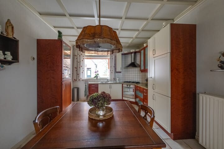 Twee-onder-één-kap te koop: Kreitenmolenstraat 182, Udenhout