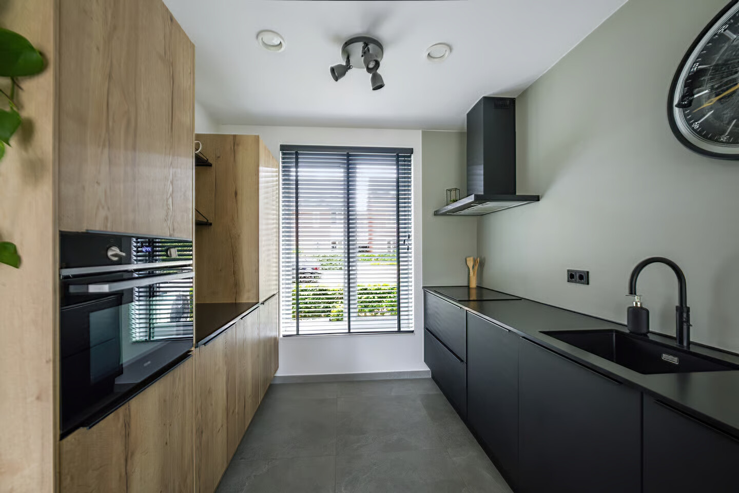 Tussenwoning te koop: Koewei 13, Udenhout