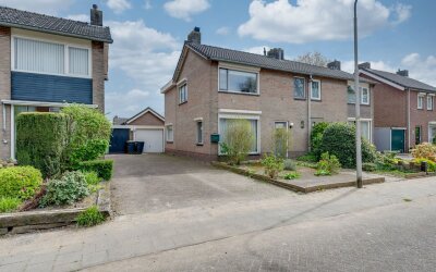 Veldstraat 17