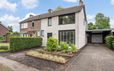 Veldstraat 27