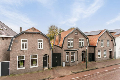 Doelenstraat 15