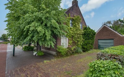 Doelenstraat 74