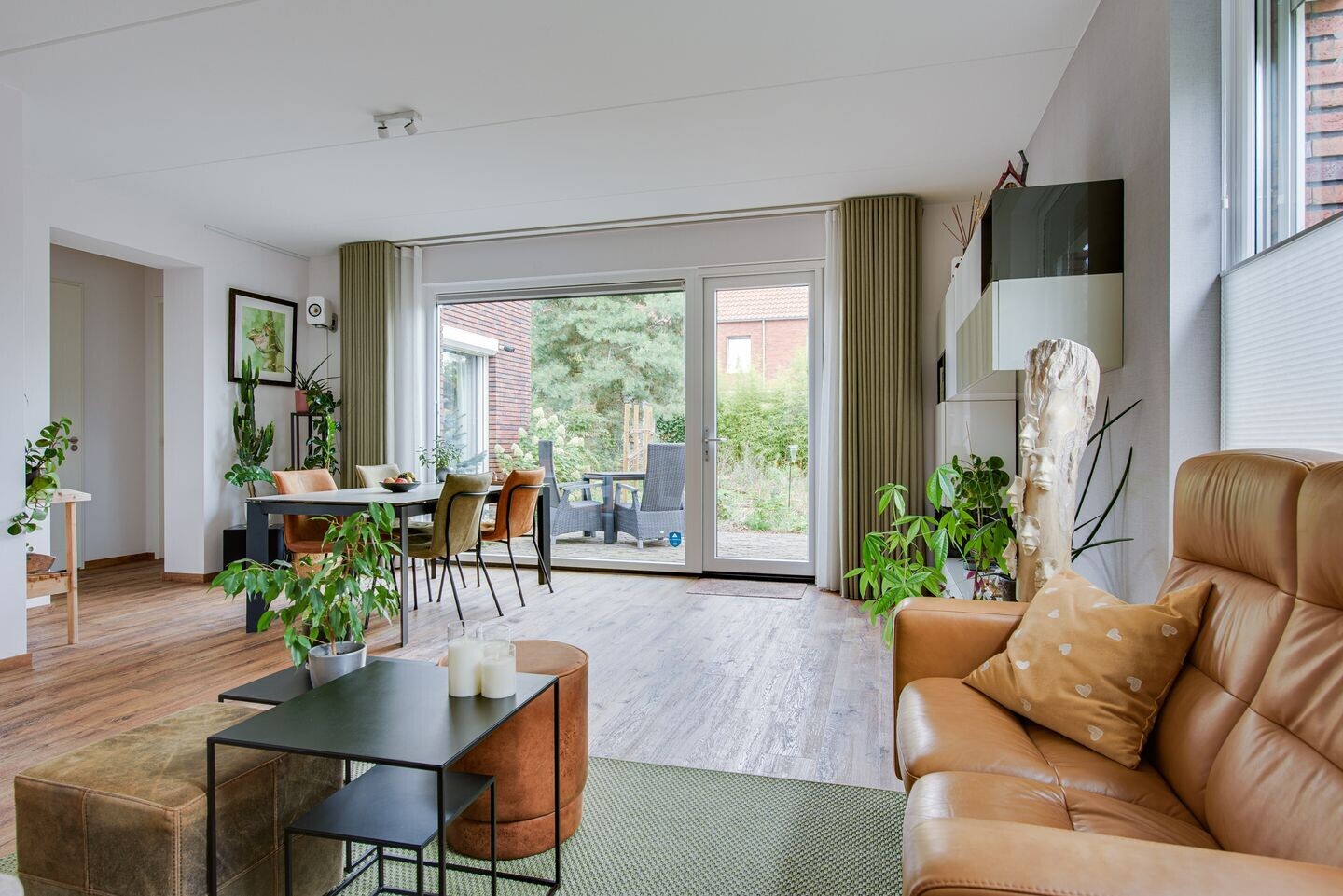 Vrijstaande woning te koop: Antoniusstraat 24, Biest-Houtakker