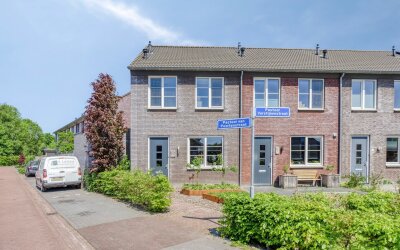 Pastoor Verstijnenstraat 4