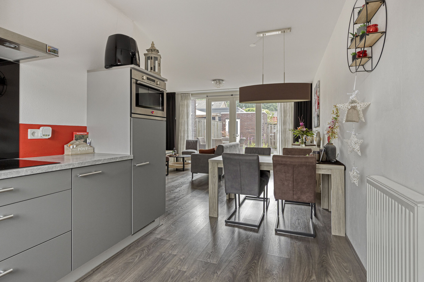 Tussenwoning te koop: Reparatusstraat 14, Dongen