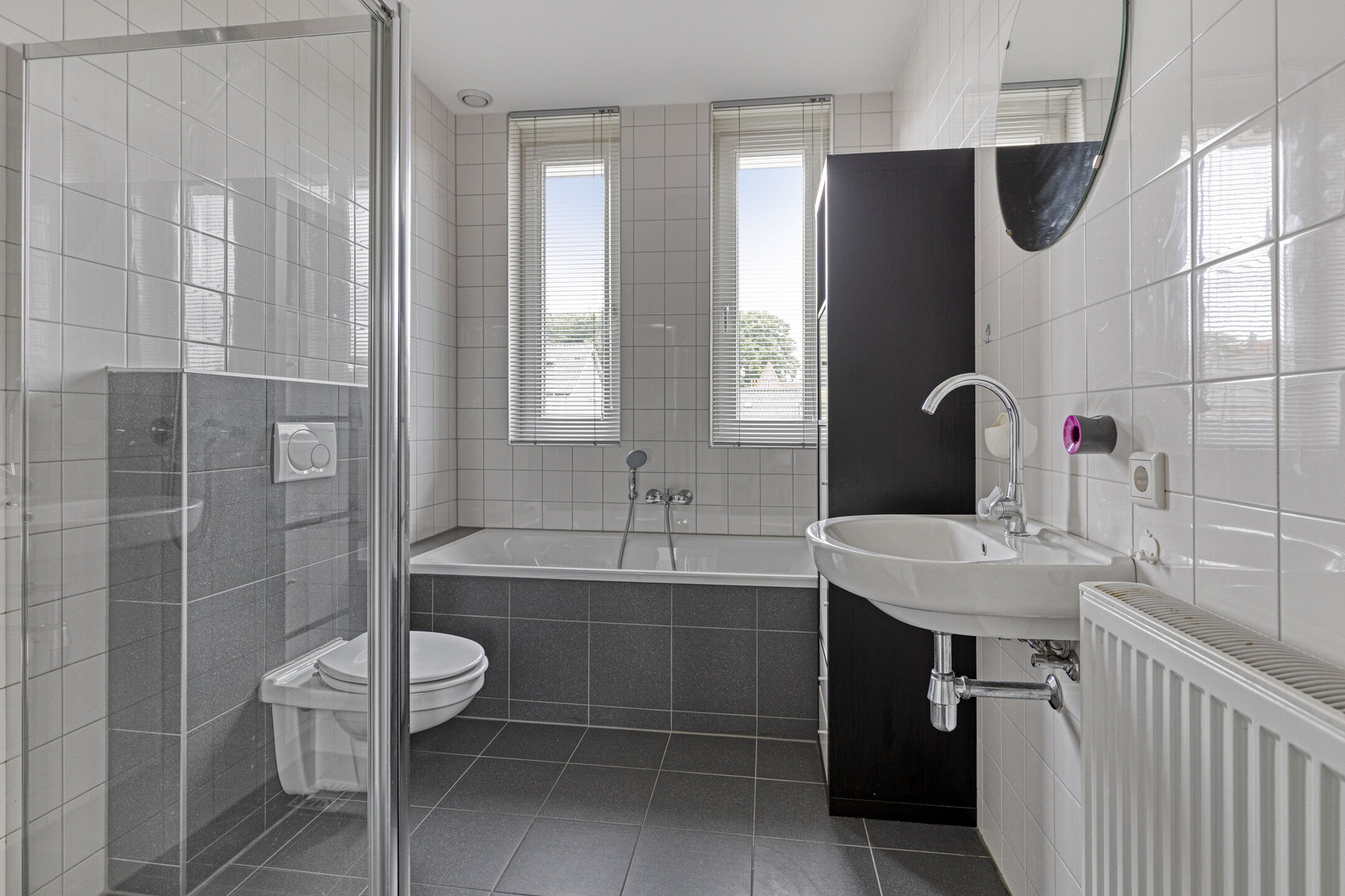 Tussenwoning te koop: Reparatusstraat 14, Dongen