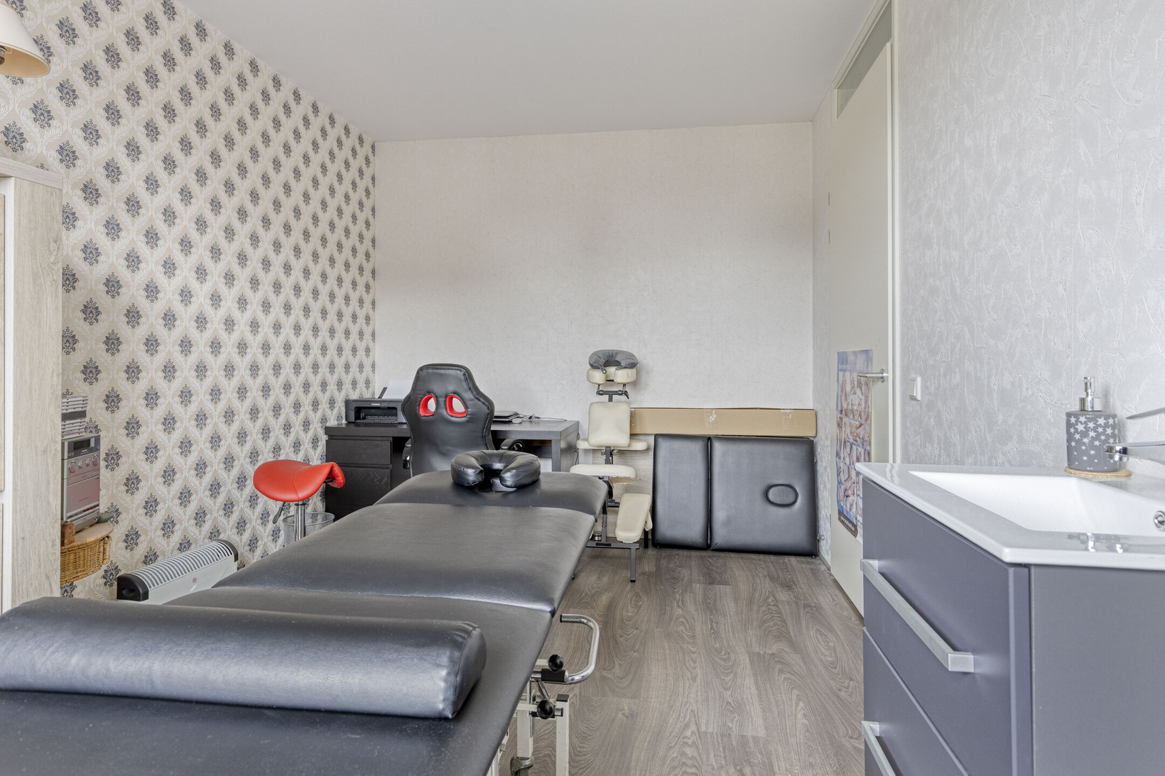 Tussenwoning te koop: Reparatusstraat 14, Dongen