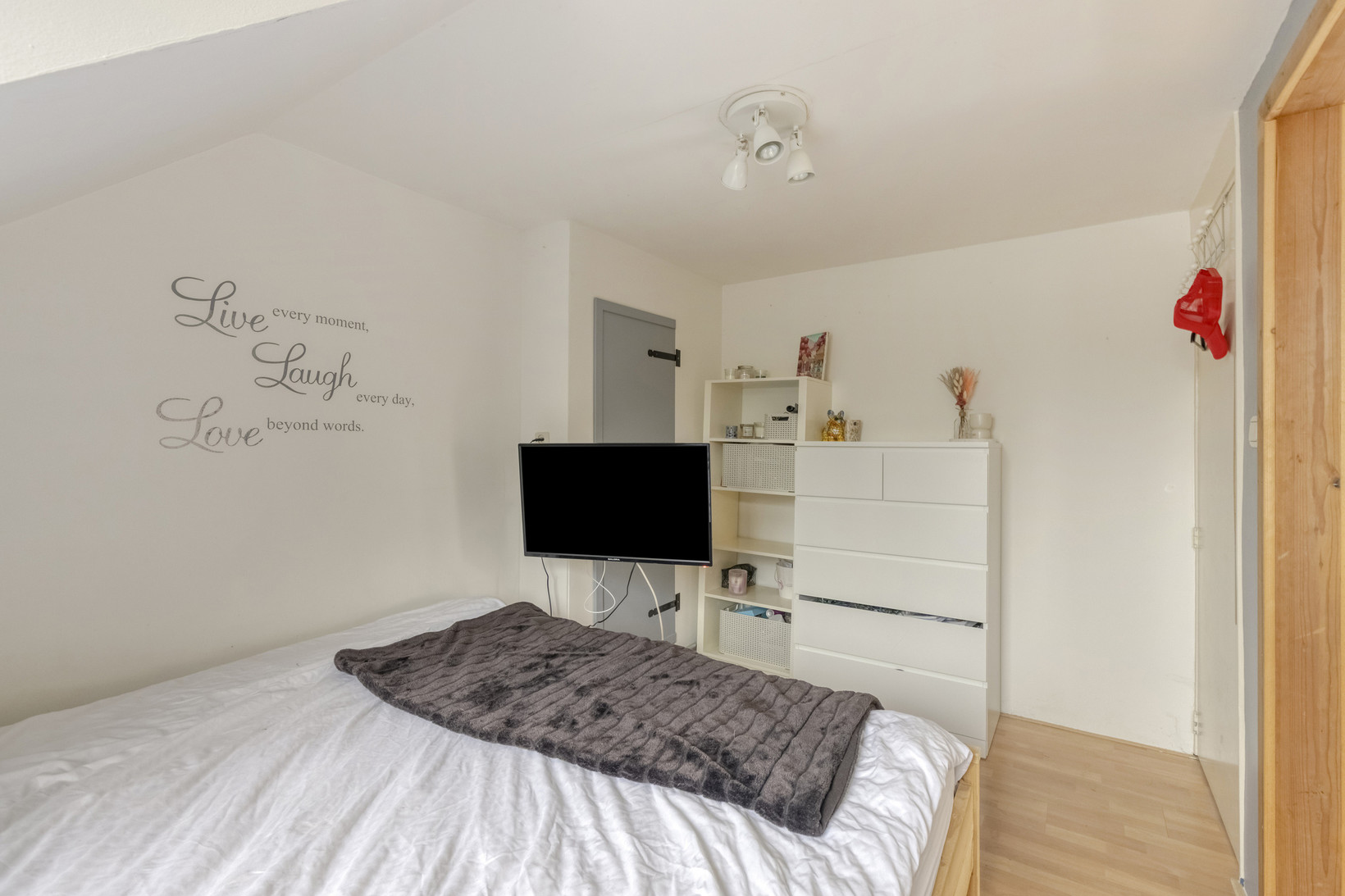 Twee-onder-één-kap te koop: Rijensestraatweg 19, Dongen