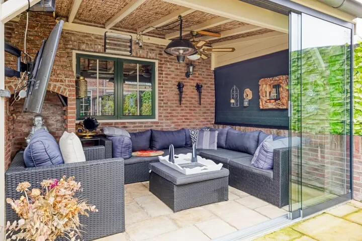 Tussenwoning te koop: Rijnstraat 18, Dongen