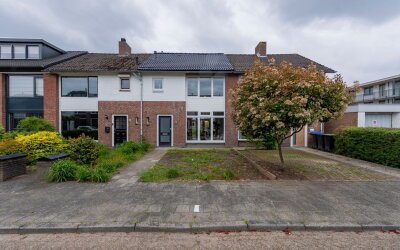 Kruisherenstraat 13