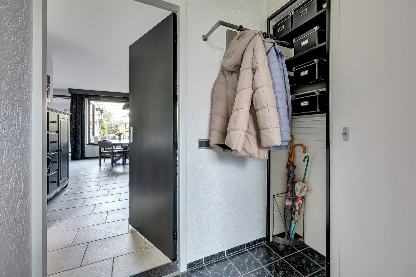 Tussenwoning te koop: Beneluxlaan 47, Dongen