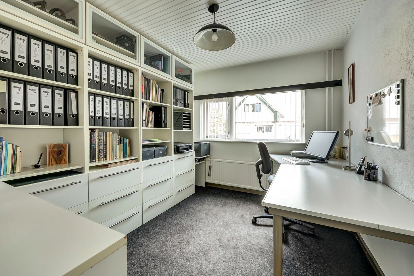 Tussenwoning te koop: Beneluxlaan 47, Dongen