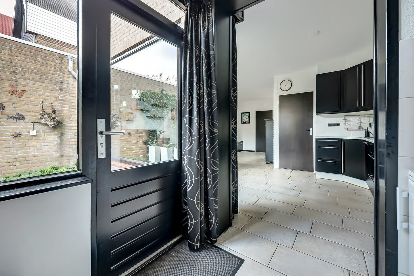 Tussenwoning te koop: Beneluxlaan 47, Dongen