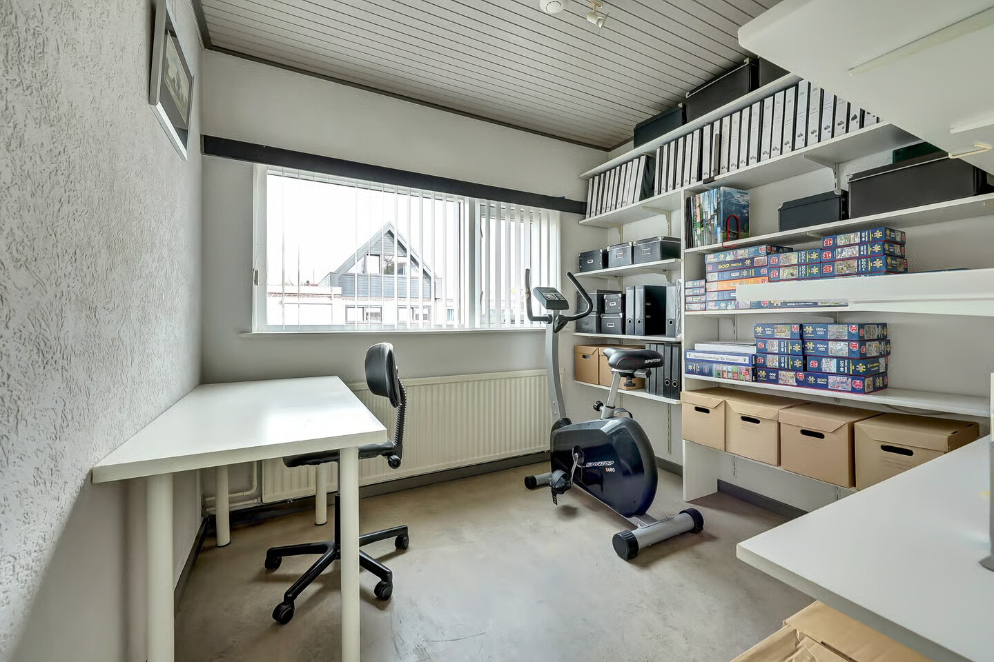 Tussenwoning te koop: Beneluxlaan 47, Dongen