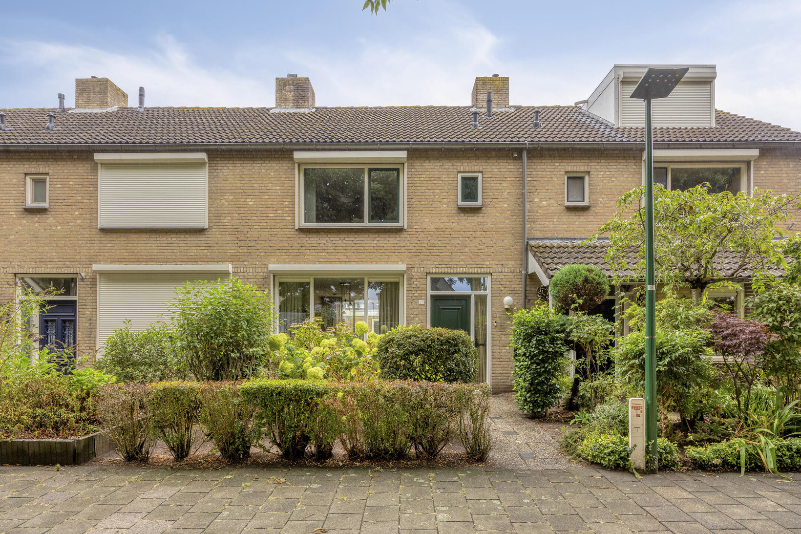 Tussenwoning te koop: de Ruyterstraat 27, Dongen
