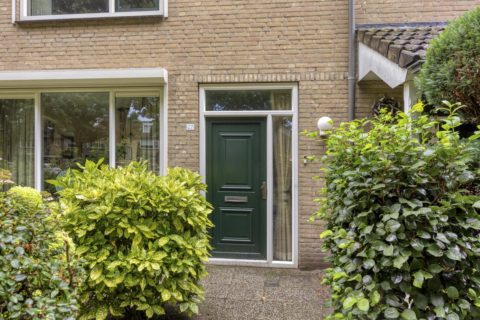 Tussenwoning te koop: de Ruyterstraat 27, Dongen