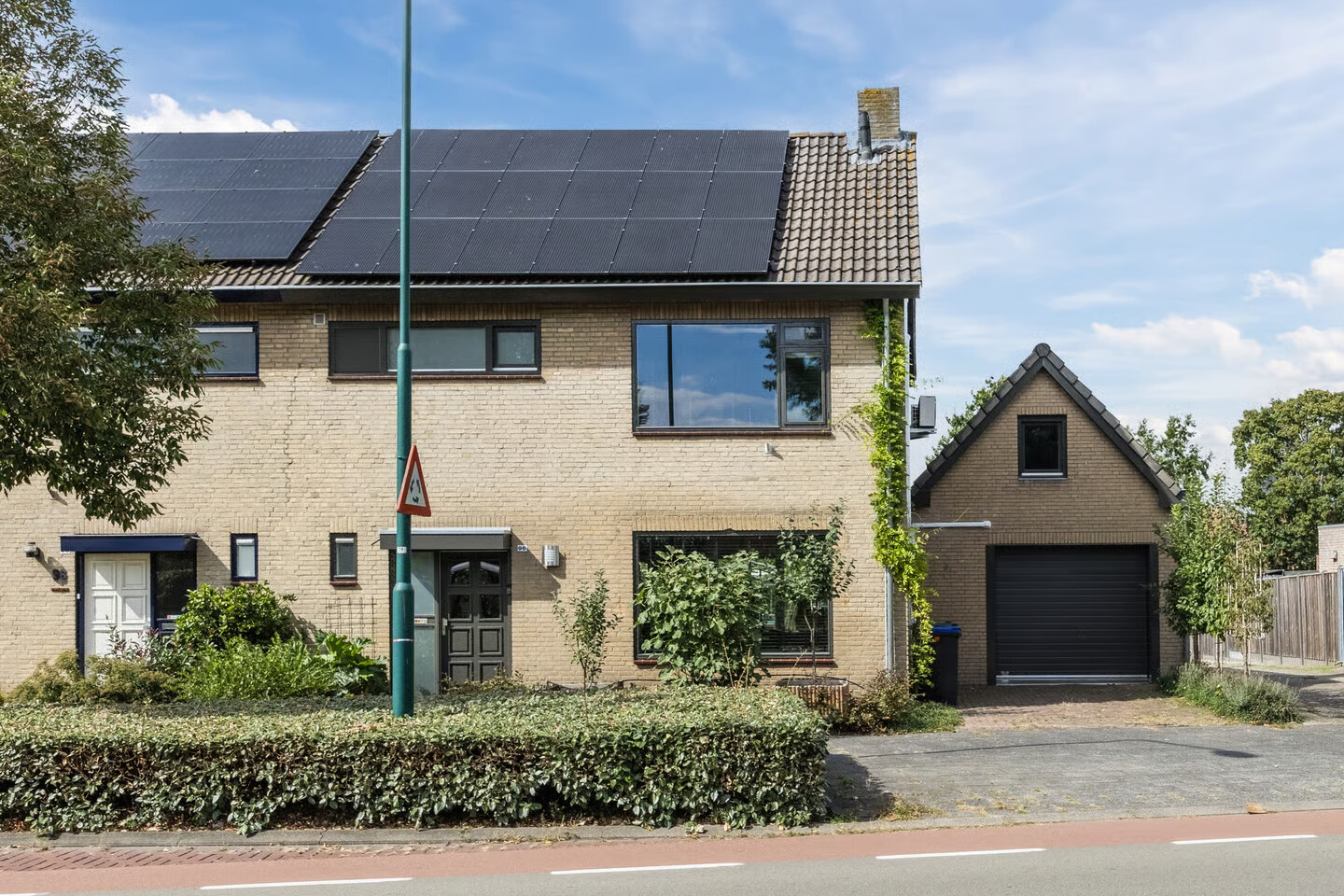 Hoekwoning te koop: Mgr. Nolenslaan 96, Dongen