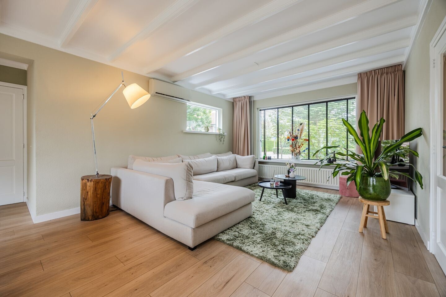 Hoekwoning te koop: Mgr. Nolenslaan 96, Dongen